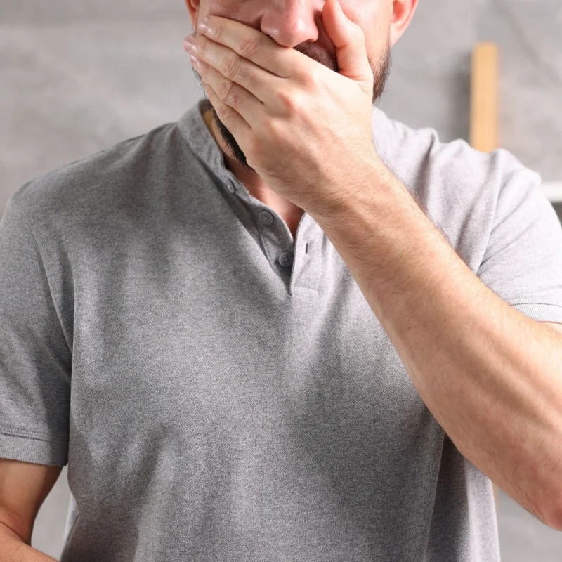 أسباب الغثيان والقيء