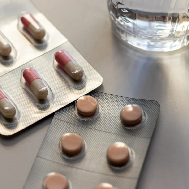 العلاج بالادوية